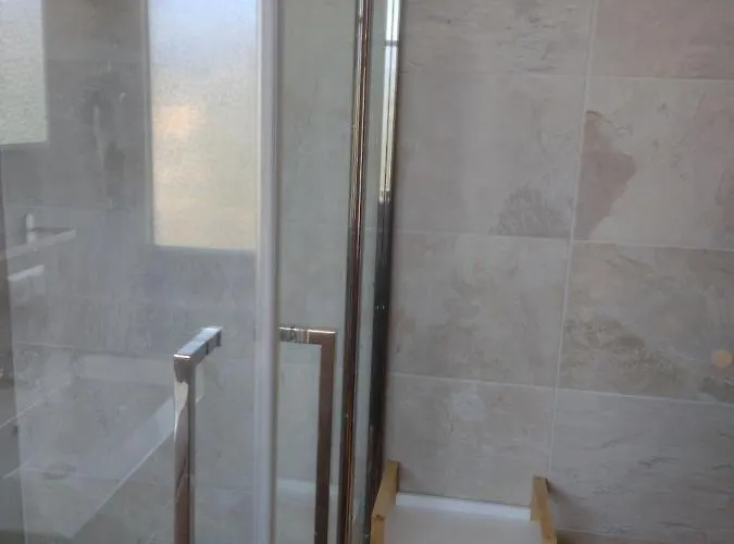 Anna Seelach סנט קנזיאן